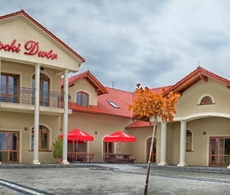Hotel Potocki Dwor Jędrzejów Exteriér fotografie